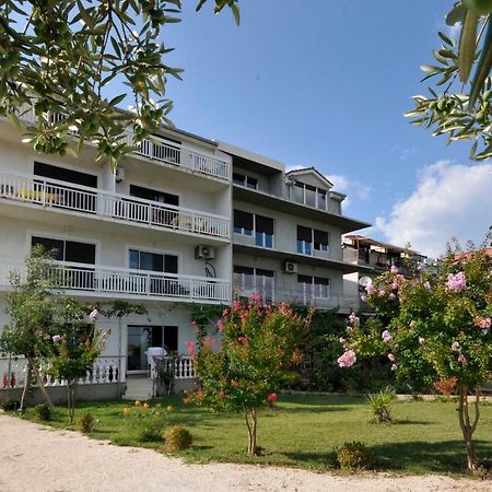 Apartmani Olive Trogir Exterior photo