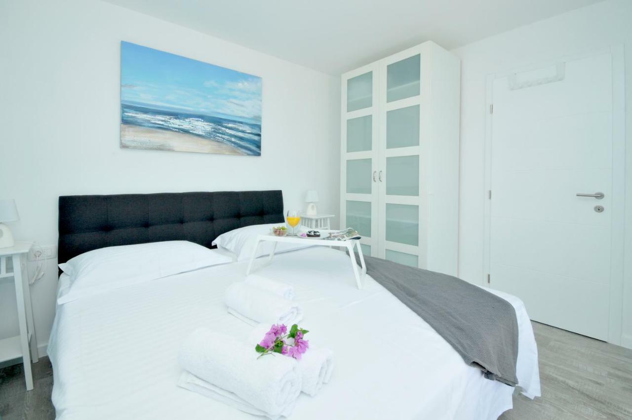 Apartmani Olive Trogir Exterior photo
