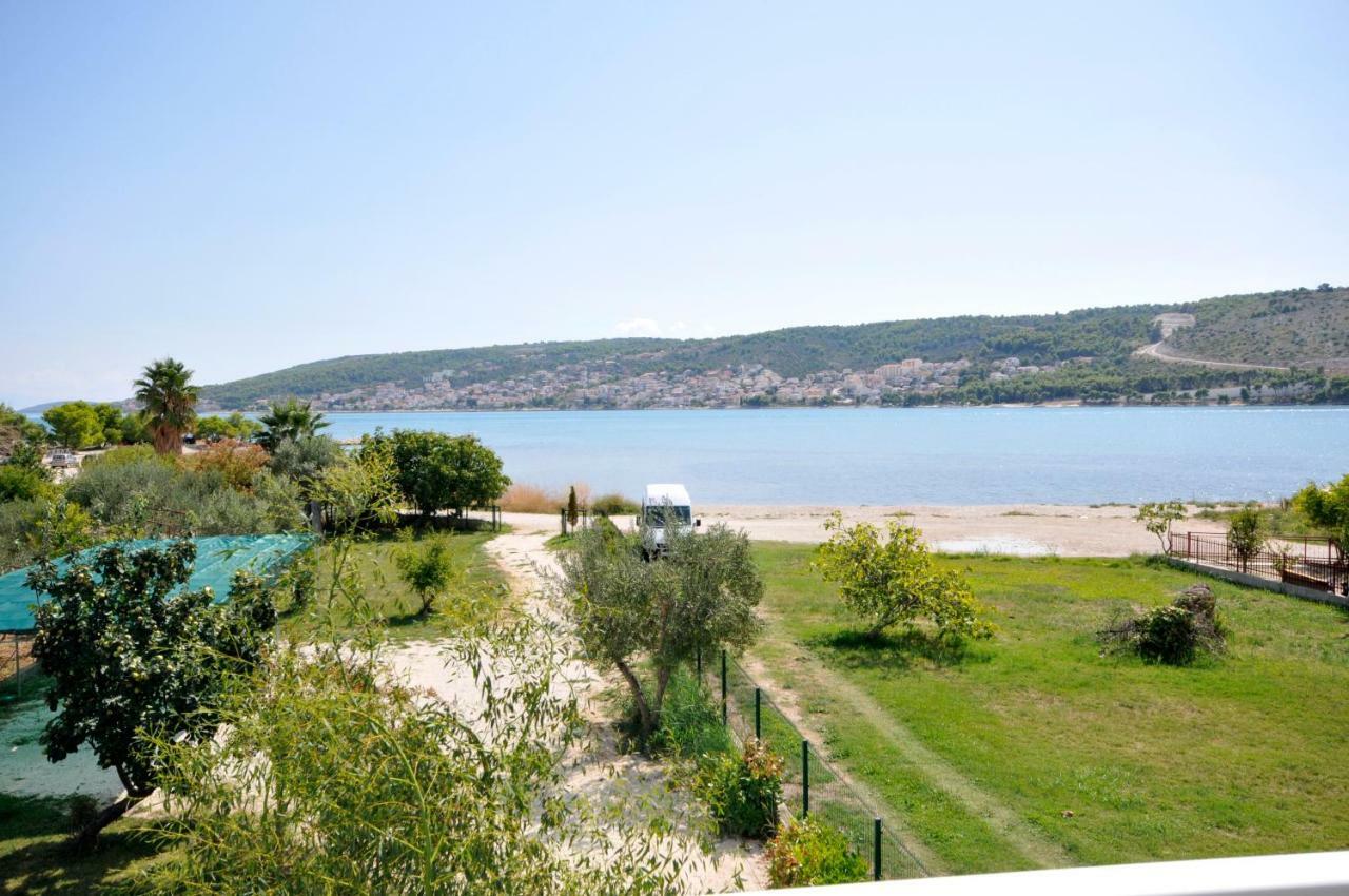 Apartmani Olive Trogir Exterior photo