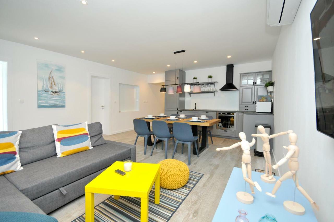 Apartmani Olive Trogir Exterior photo