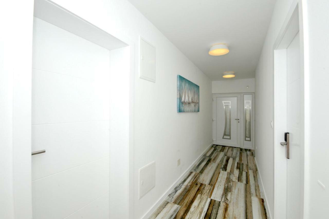 Apartmani Olive Trogir Exterior photo