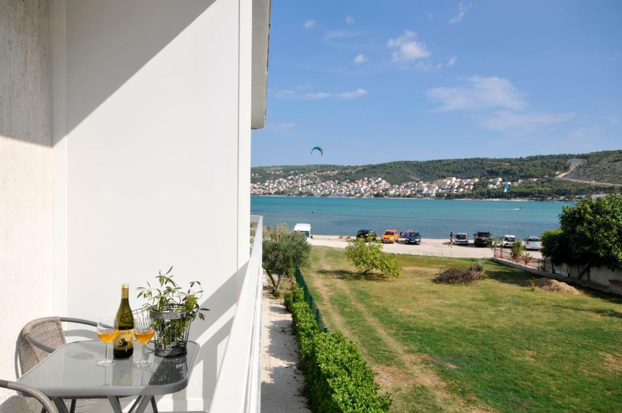 Apartmani Olive Trogir Exterior photo