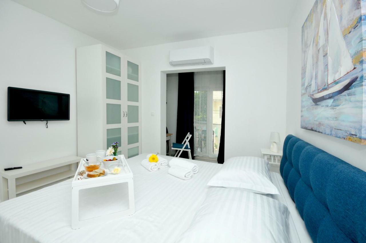 Apartmani Olive Trogir Exterior photo