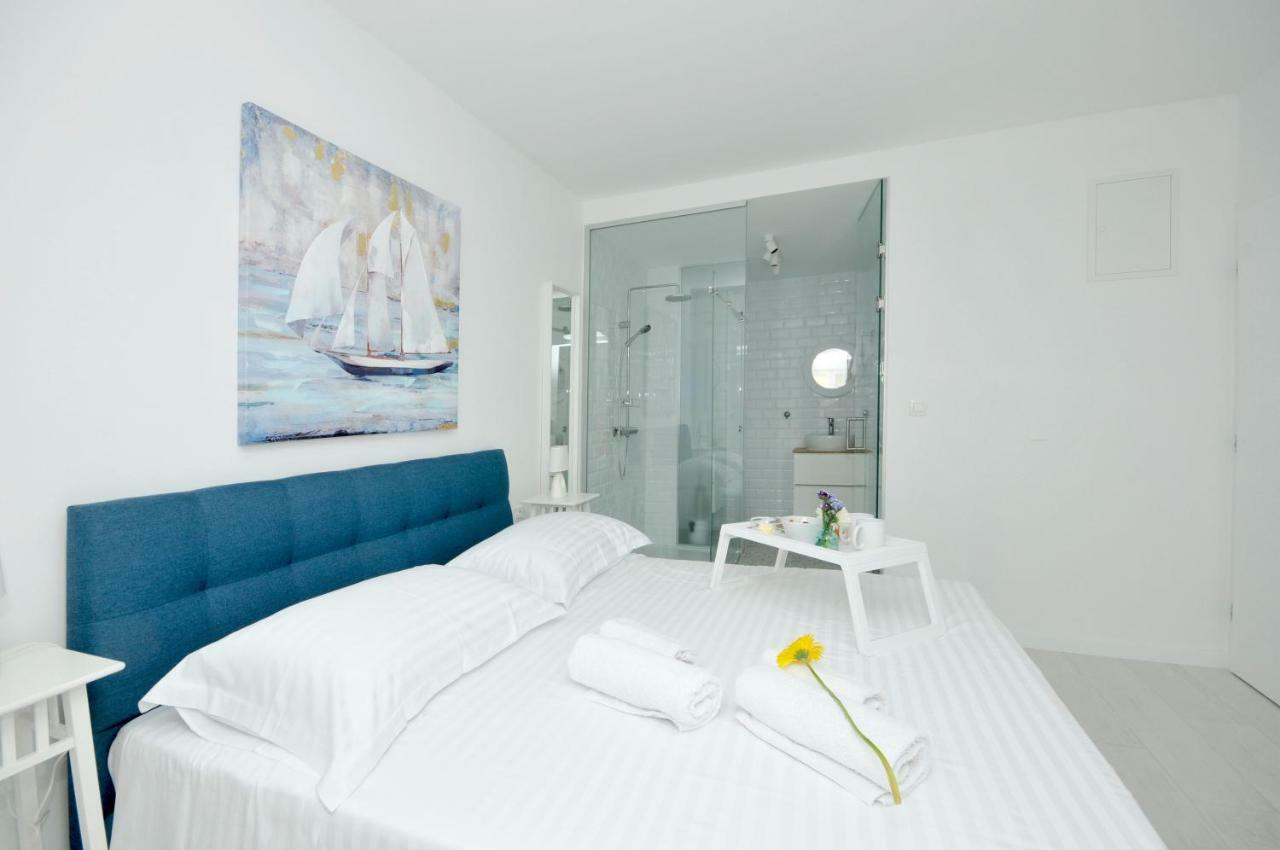 Apartmani Olive Trogir Exterior photo